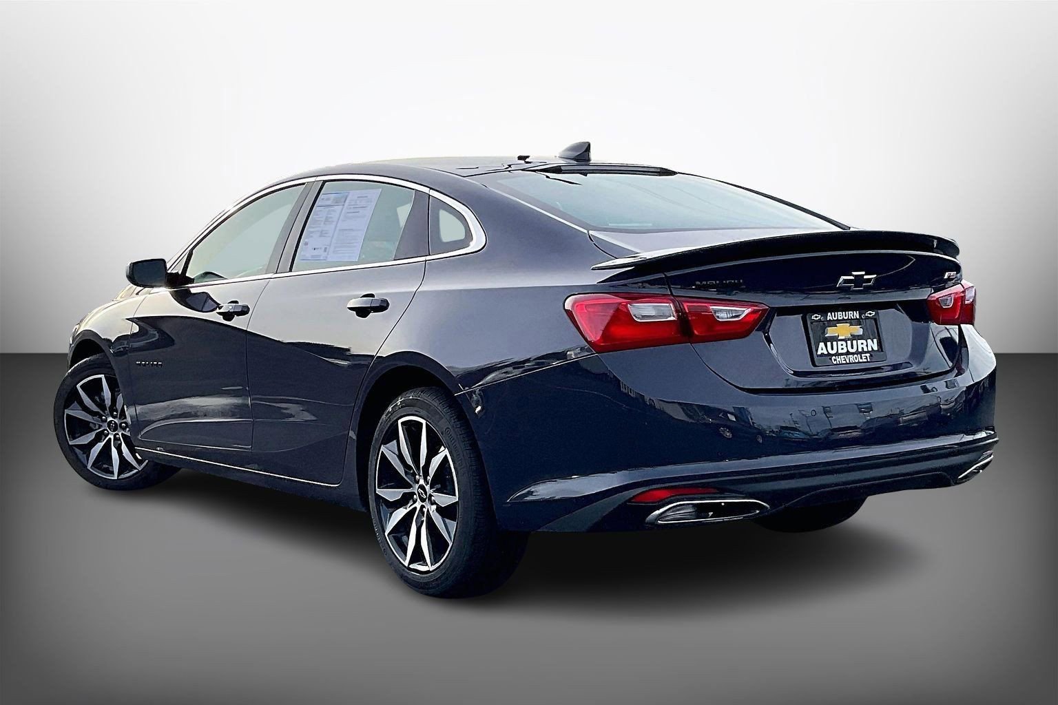 Used 2025 Chevrolet Malibu RS w/ LPO, Floor Liner Package image 10