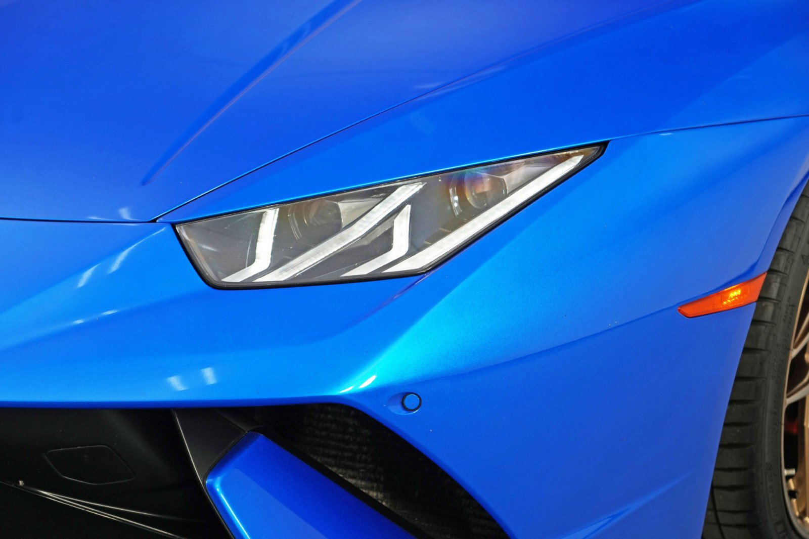 Used 2018 Lamborghini Huracan Performante image 75