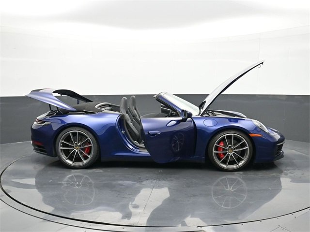 Used 2020 Porsche 911 Carrera S image 34