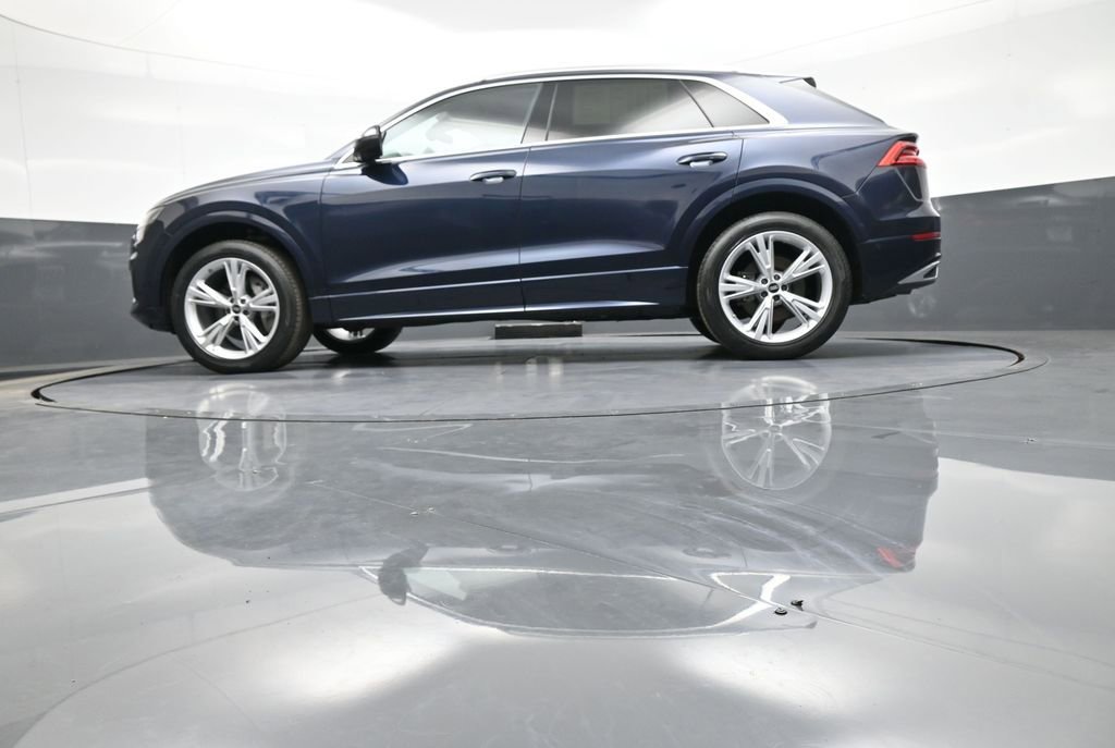 Used 2023 Audi Q8 Premium Plus w/ Premium Plus Package AWD/4WD image 34