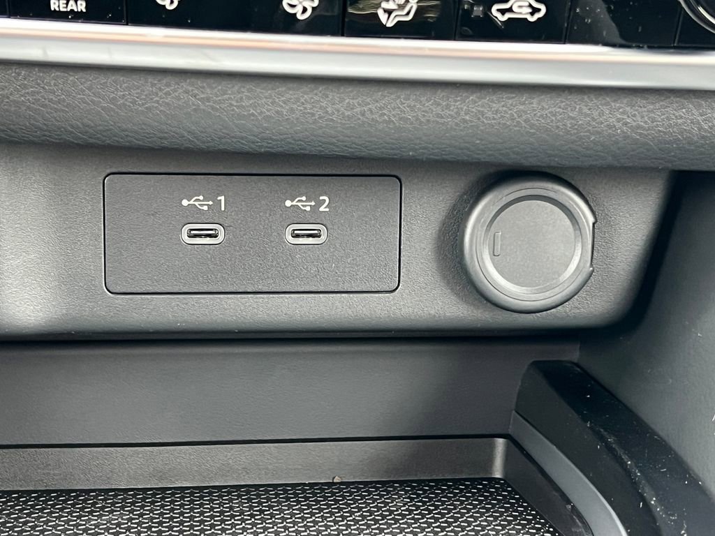 New 2026 Nissan Rogue Rock Creek image 24