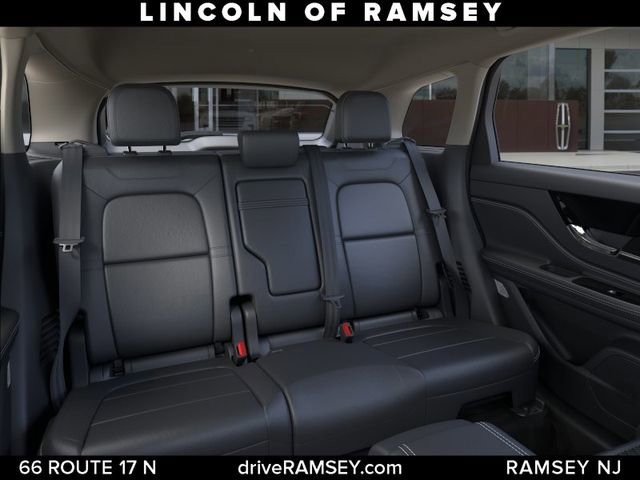 New 2026 Lincoln Corsair Premiere image 12