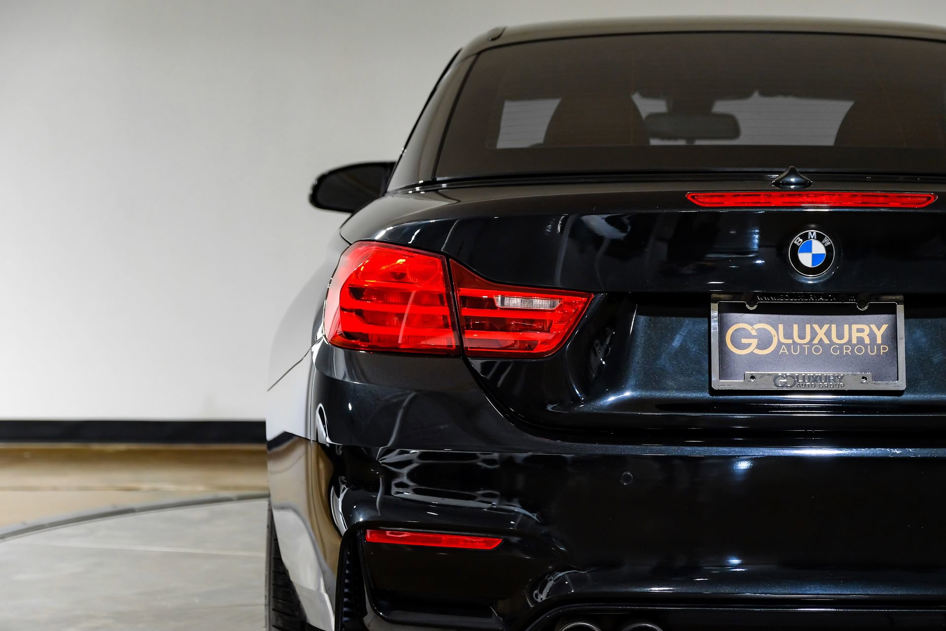 Used 2017 BMW M4 Base image 51