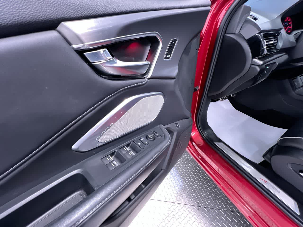 Used 2019 Acura RDX A-Specw/ Technology Package AWD/4WD image 12
