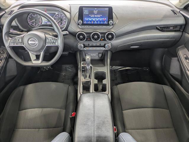 Used 2024 Nissan Sentra SV FWD image 17