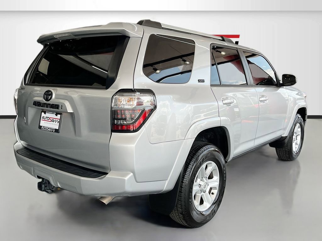 Used 2024 Toyota 4Runner SR5 Premium w/ Moonroof Package image 7