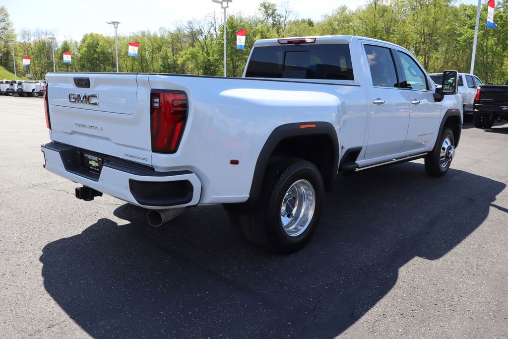 Used 2026 GMC Sierra 3500 Denali Ultimate AWD/4WD image 35