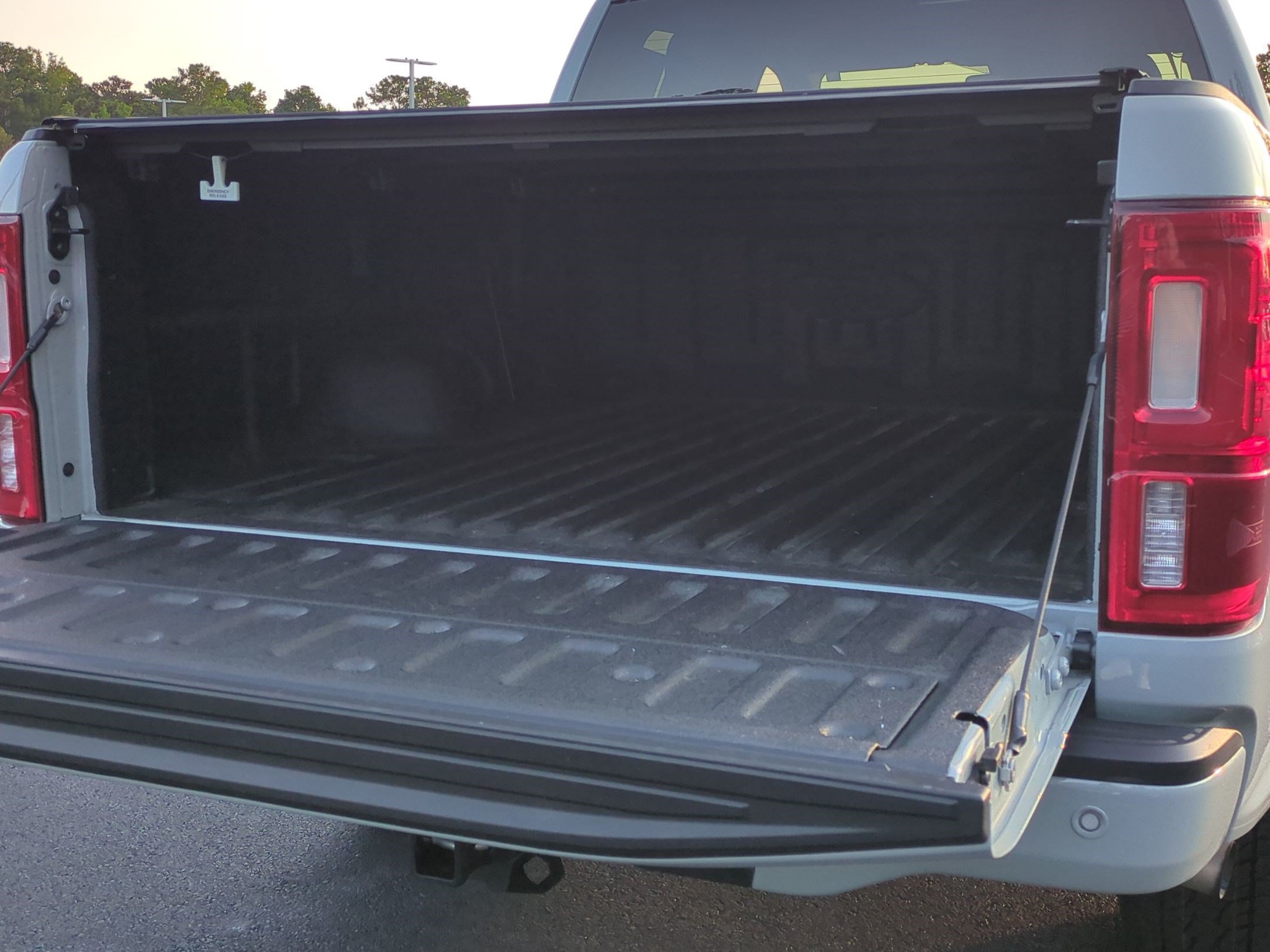 Used 2023 Ford Ranger XLT w/ Equipment Group 301A Mid AWD/4WD image 31
