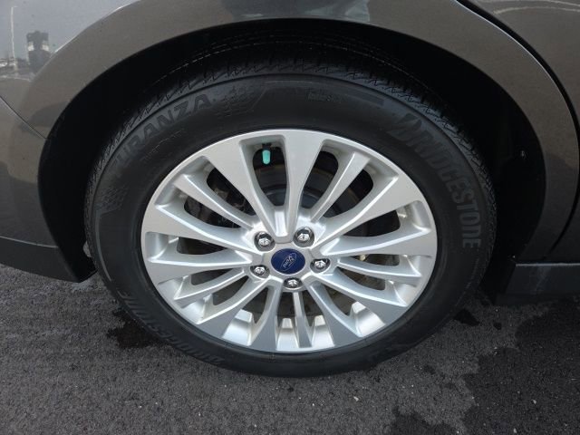 Used 2017 Ford C-MAX SE image 5