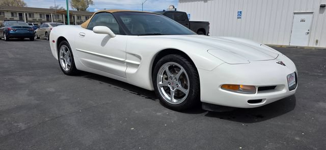 Used 2002 Chevrolet Corvette Convertible w/ Preferred Equipment Group2 RWD image 3