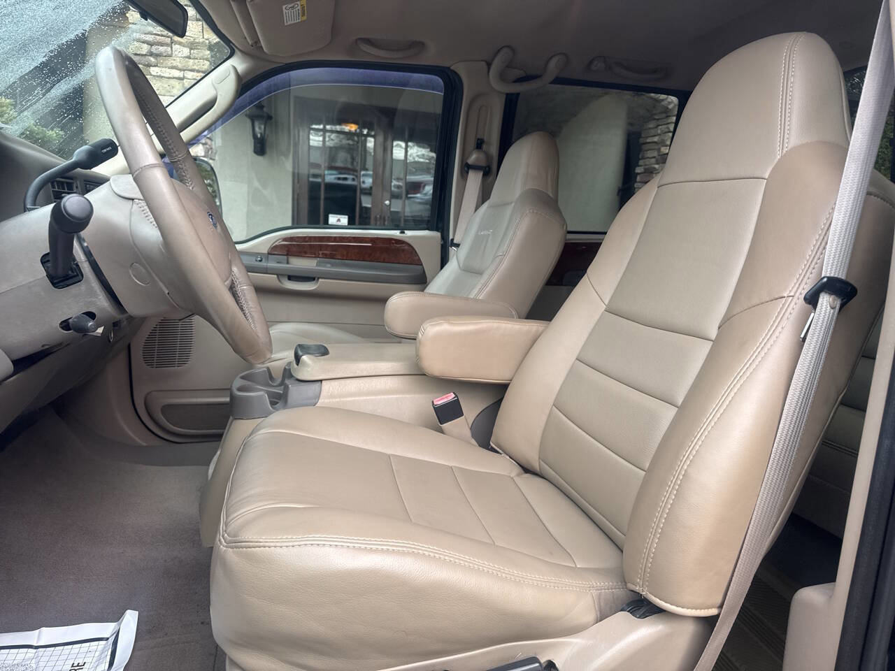 Used 2003 Ford F250 XL image 8