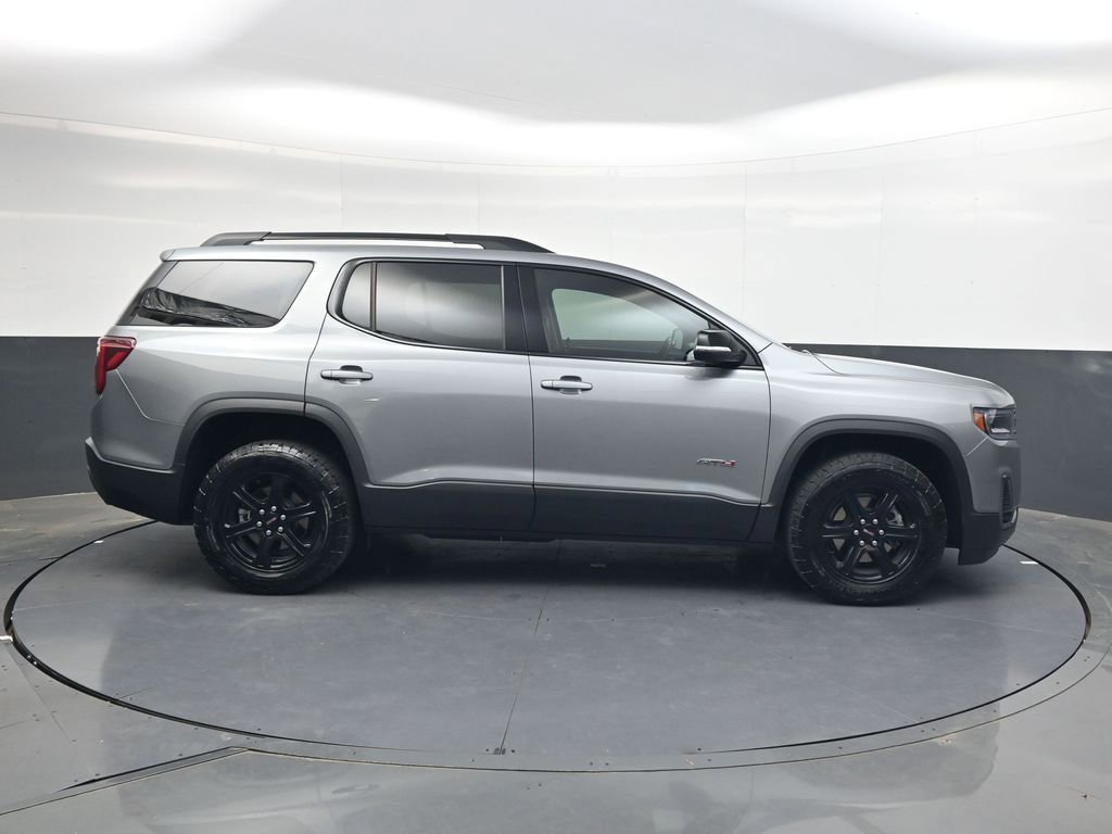 Used 2023 GMC Acadia AT4 w/ Technology Package AWD/4WD image 3