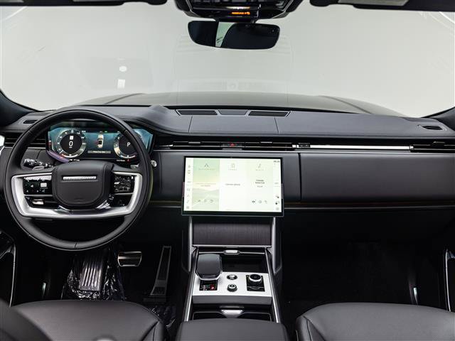 New 2027 Land Rover Range Rover Long Wheelbase SE AWD/4WD image 18