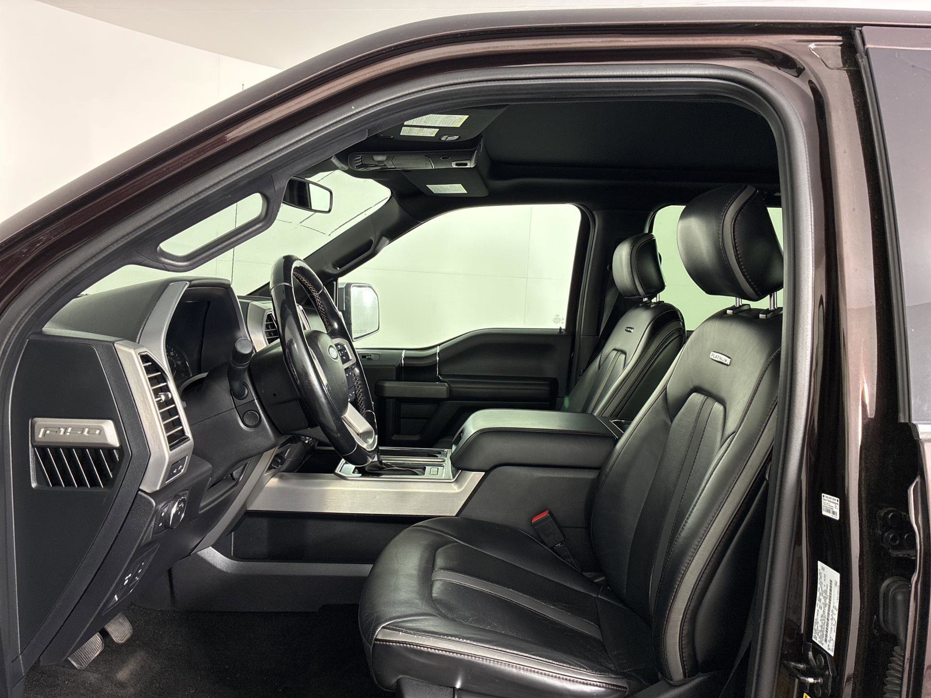 Used 2018 Ford F150 Platinum w/ Equipment Group 701A Luxury image 13