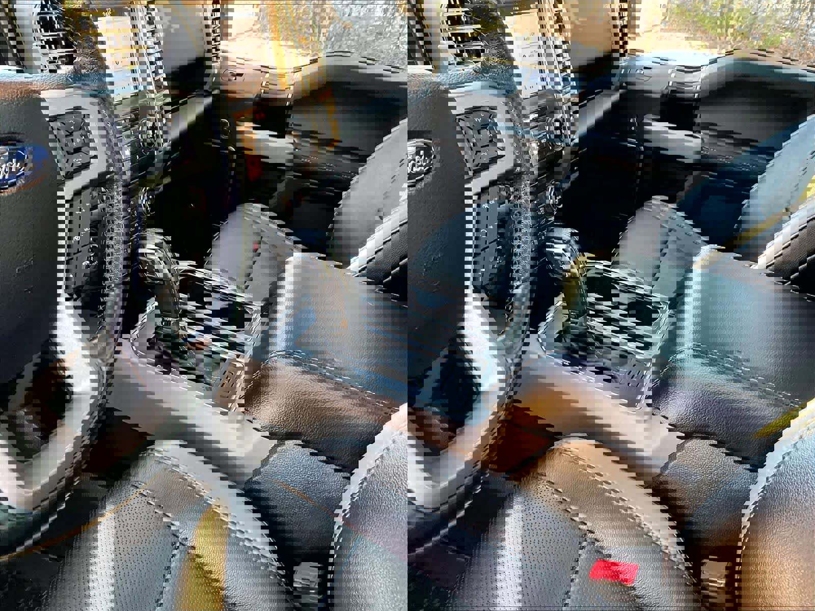 Used 2018 Ford F150 Raptor w/ Equipment Group 802A Luxury image 20