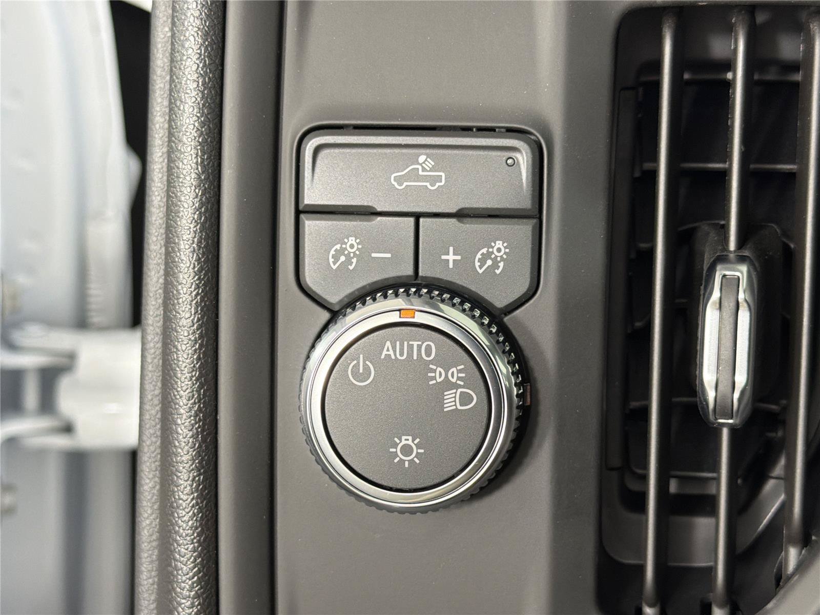 New 2026 GMC Sierra 1500 Pro RWD image 18