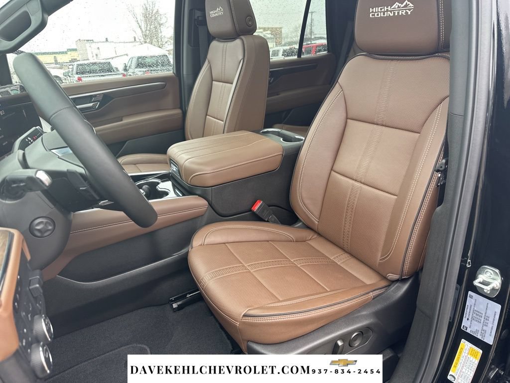 Used 2025 Chevrolet Tahoe High Country w/ Sun And Tow Package AWD/4WD image 13