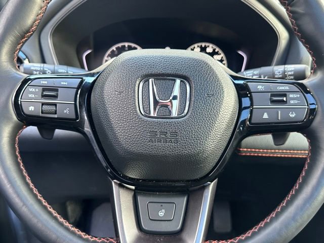 Used 2025 Honda Pilot TrailSport image 13