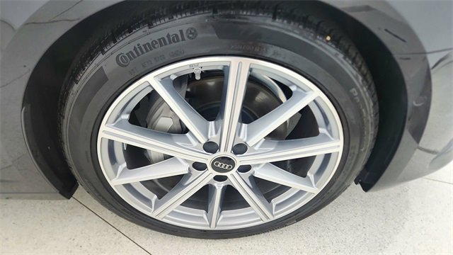 Used 2025 Audi A6 2.0T Premium image 56