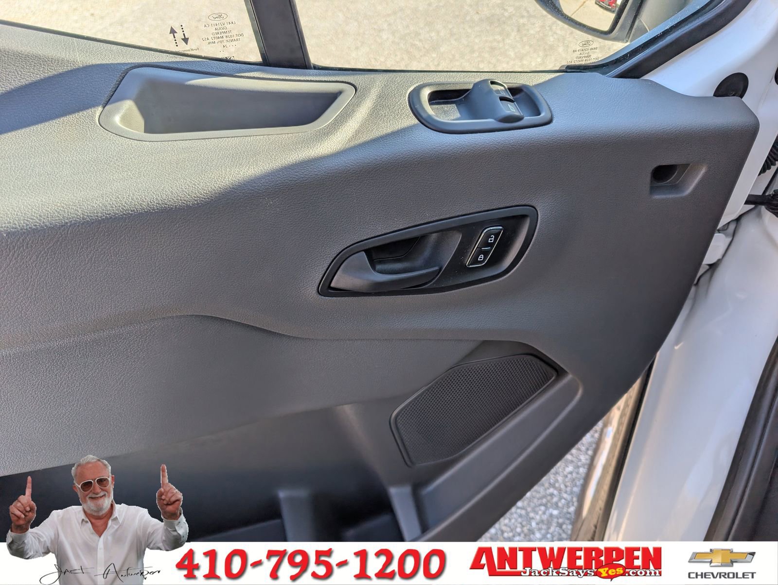 Used 2024 Ford Transit 250 Low Roof w/ Exterior Upgrade Package image 18