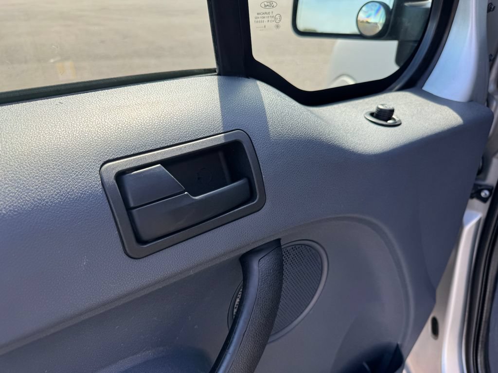 Used 2010 Ford Transit Connect XLT FWD image 15