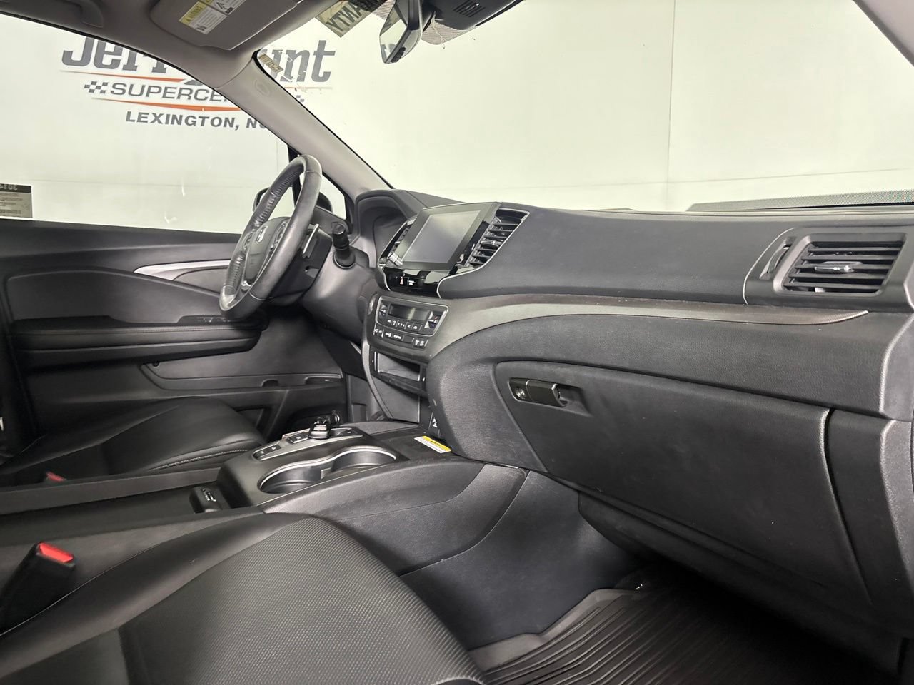 Used 2023 Honda Ridgeline RTL-E image 33