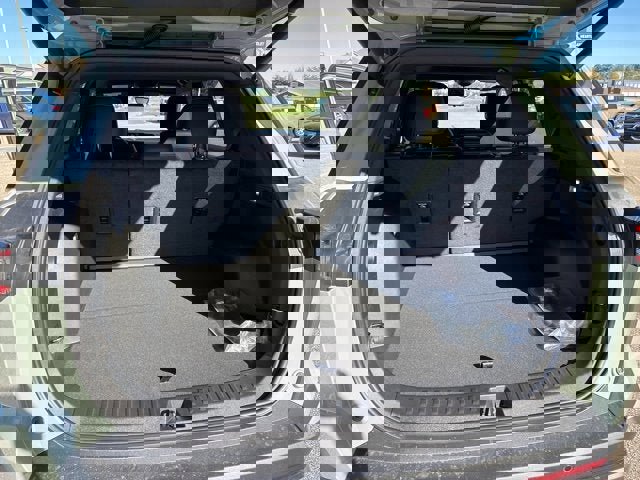 New 2026 Chevrolet Equinox ACTIV w/ Convenience Package III image 33