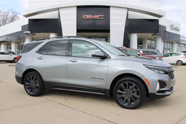 Used 2023 Chevrolet Equinox RS w/ RS Leather Package image 26