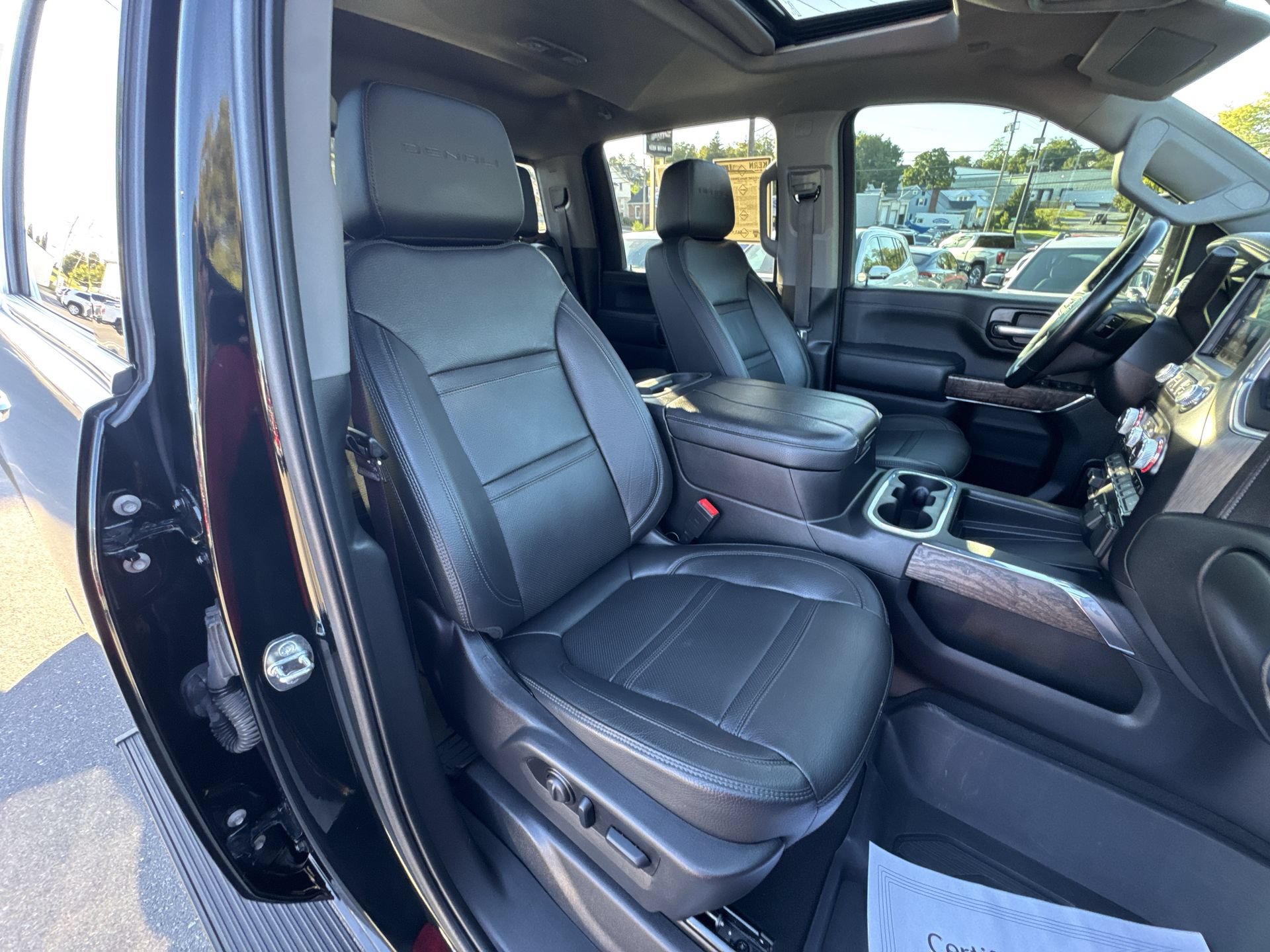 Certified 2023 GMC Sierra 2500 Denali AWD/4WD image 25