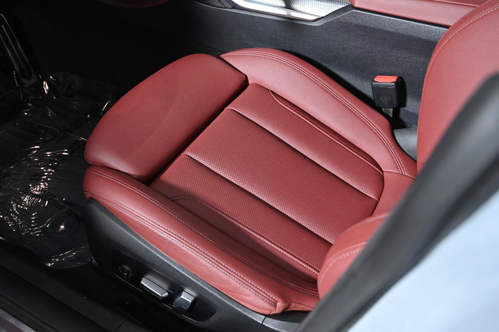 Used 2024 BMW M440i xDrive Gran Coupe w/ Premium Package AWD/4WD image 27