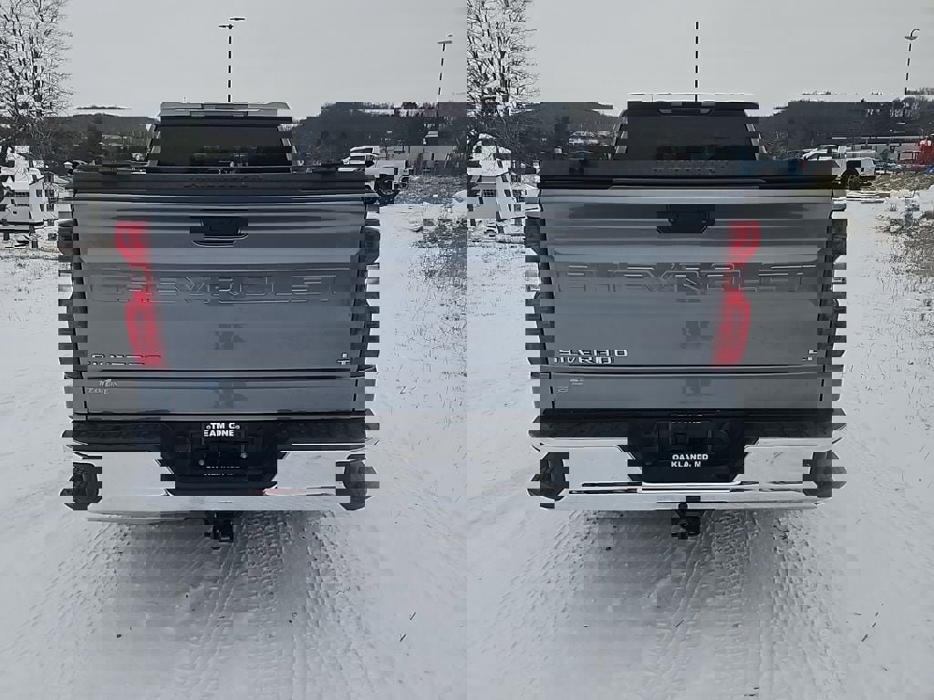 Used 2021 Chevrolet Silverado 1500 LT w/ Bed Protection Package image 4