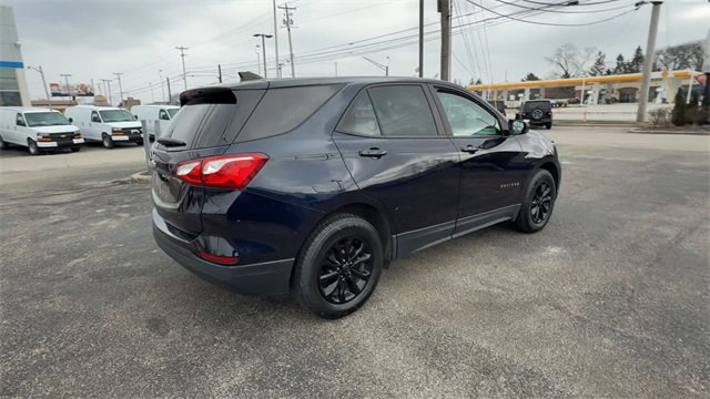 Used 2020 Chevrolet Equinox LS w/ LS Convenience Package image 8