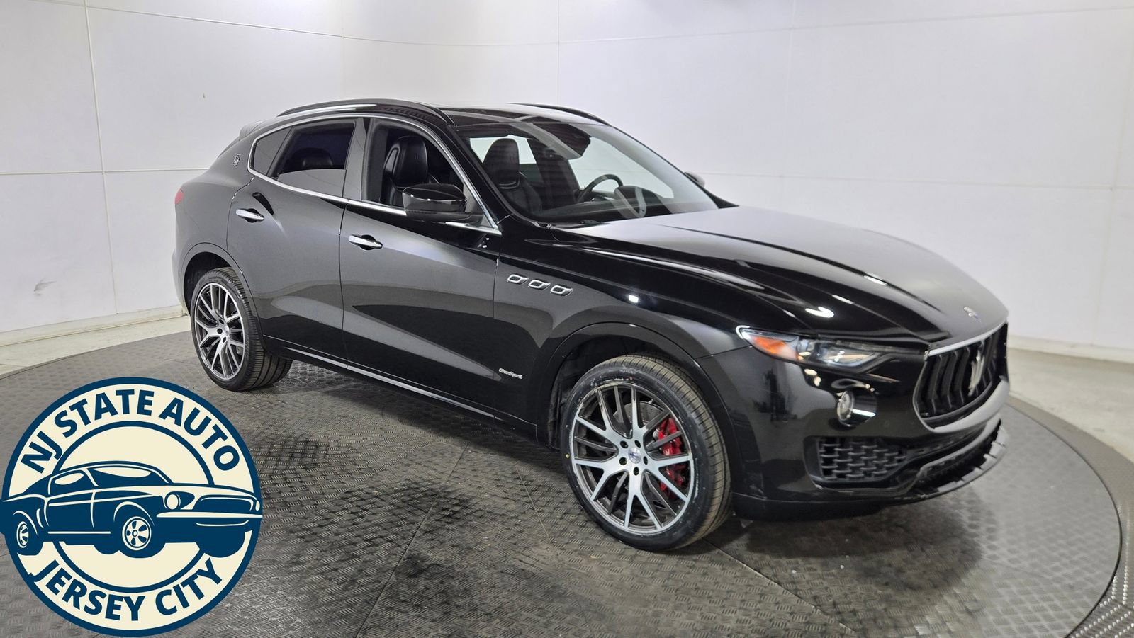 Used 2018 Maserati Levante S GranSport AWD/4WD image 9