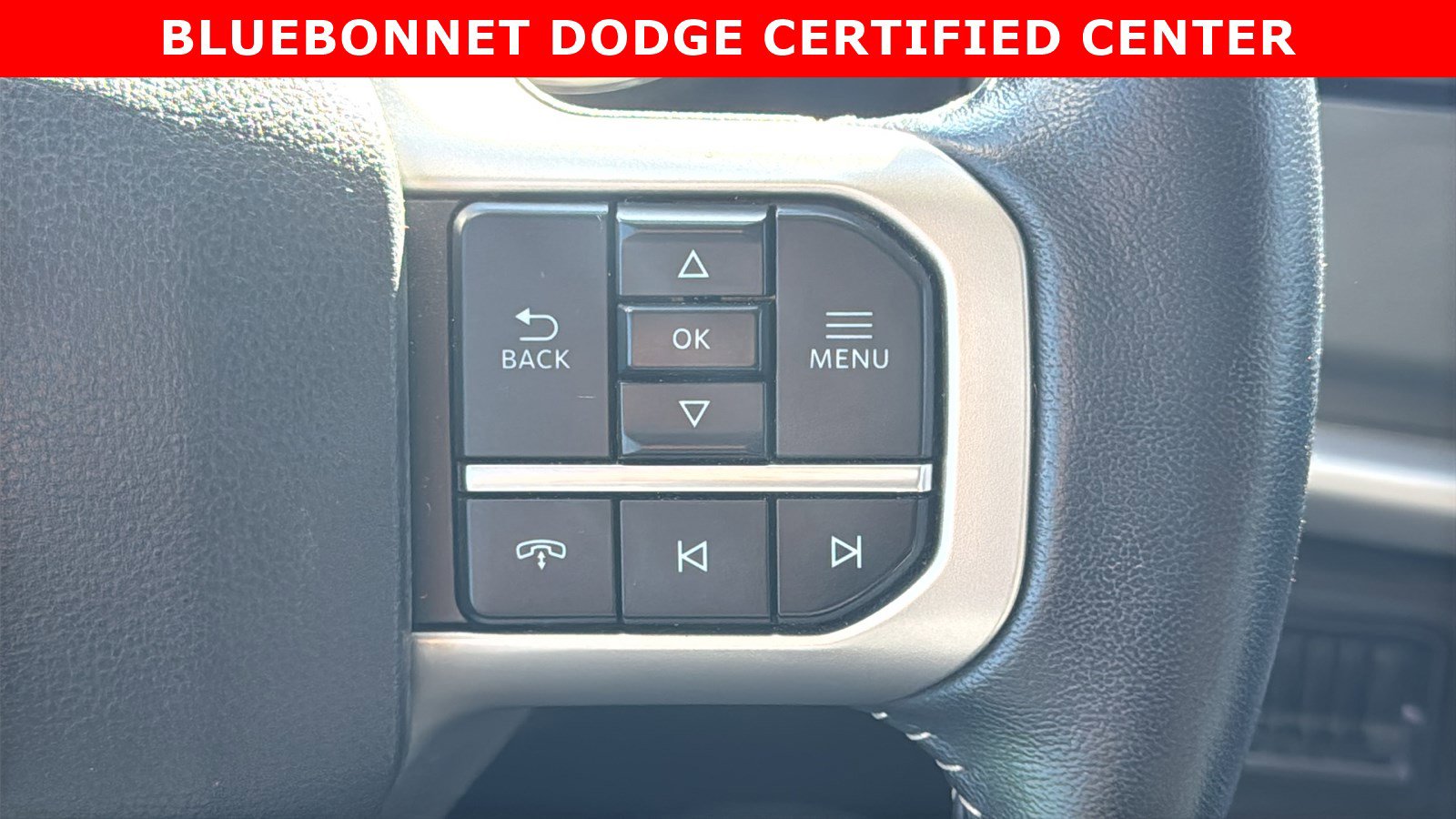 Used 2023 Ford Expedition XLT image 25