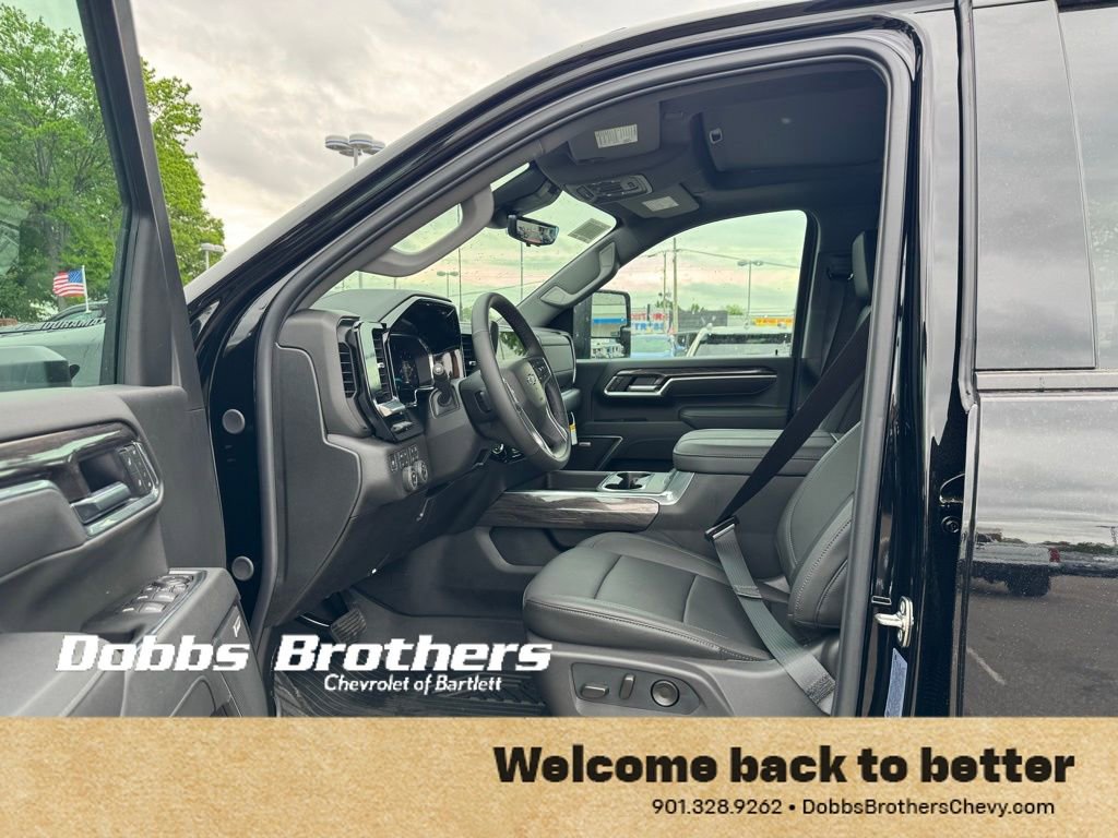 New 2026 Chevrolet Silverado 2500 LTZ w/ LTZ Plus Package image 9