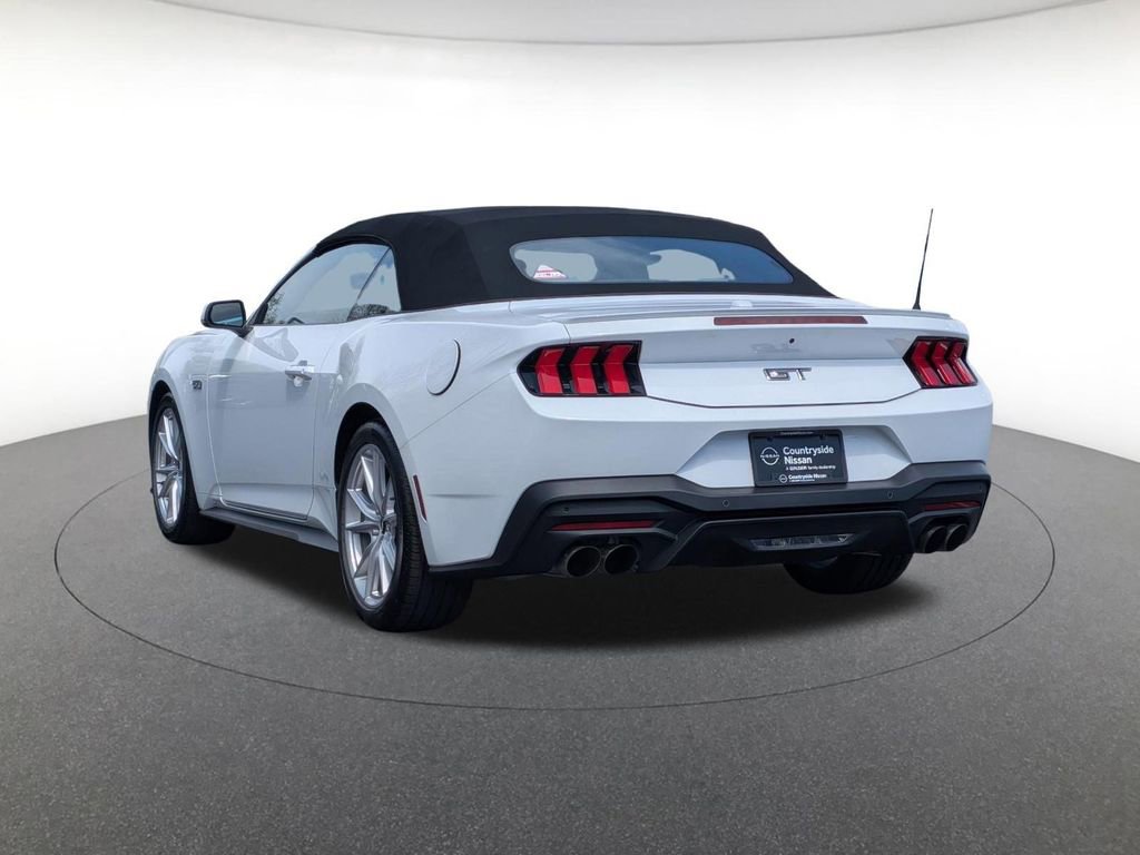 Used 2025 Ford Mustang GT Premium RWD image 7