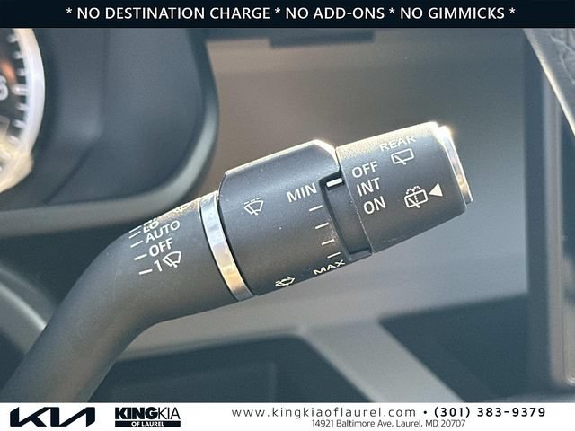 Used 2023 Land Rover Defender 110 S AWD/4WD image 12