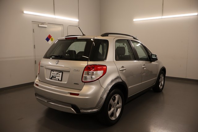 Used 2008 Suzuki SX4 AWD Hatchback image 4