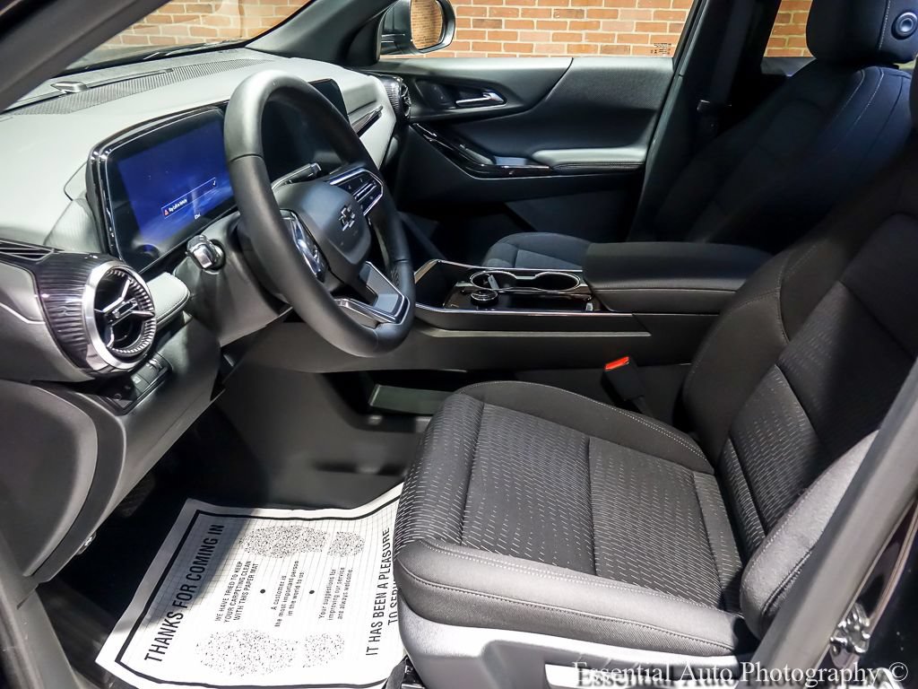 New 2027 Chevrolet Equinox LT w/ Midnight Edition FWD image 10