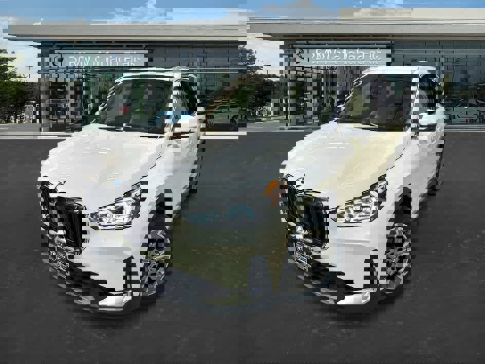 Used 2023 BMW X1 xDrive28i image 4