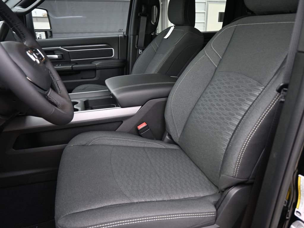 New 2026 RAM 3500 Lone Star image 7