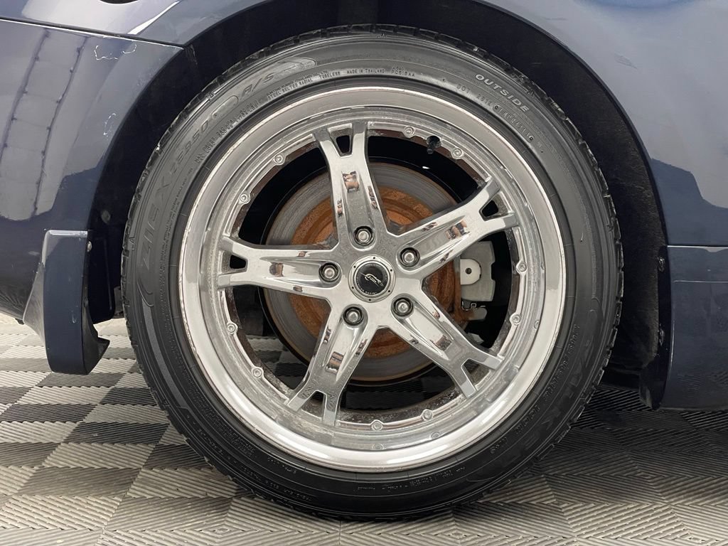 Used 2007 Nissan 350Z Touring RWD image 16