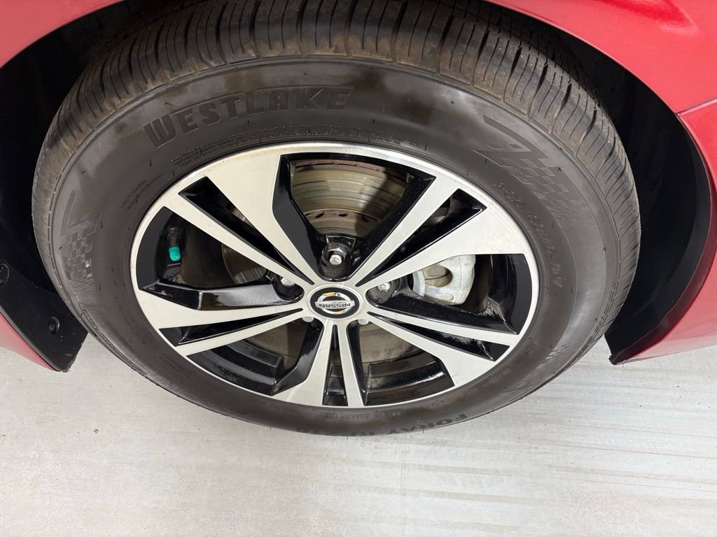 Used 2023 Nissan Sentra SV FWD image 13