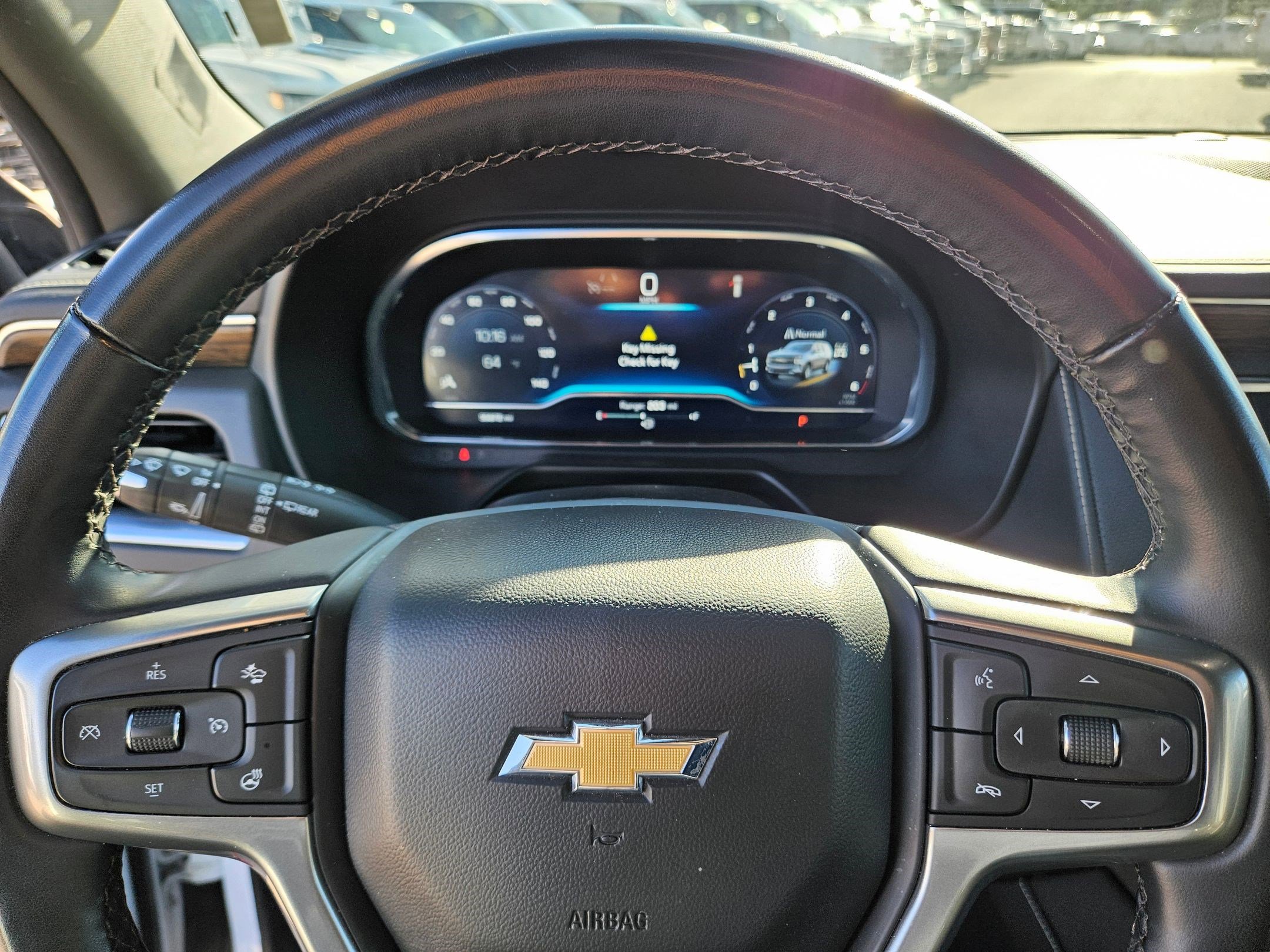 Used 2024 Chevrolet Suburban Premier image 20