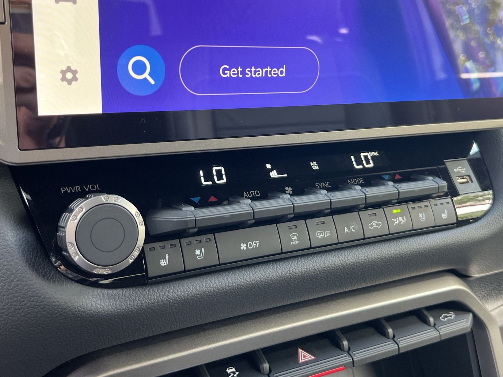New 2026 Toyota Tundra Limited AWD/4WD image 16