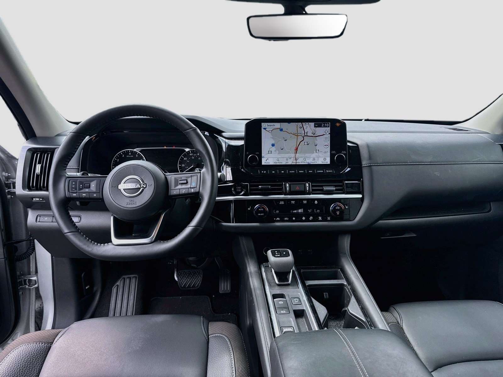 Used 2025 Nissan Pathfinder SL FWD image 22
