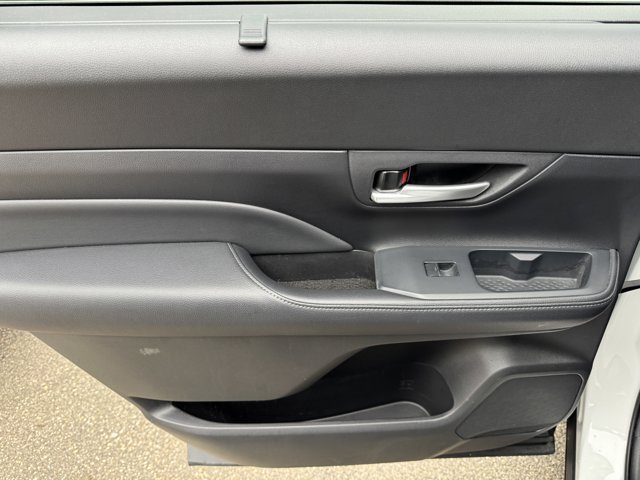 Used 2024 Toyota Grand Highlander AWD image 39