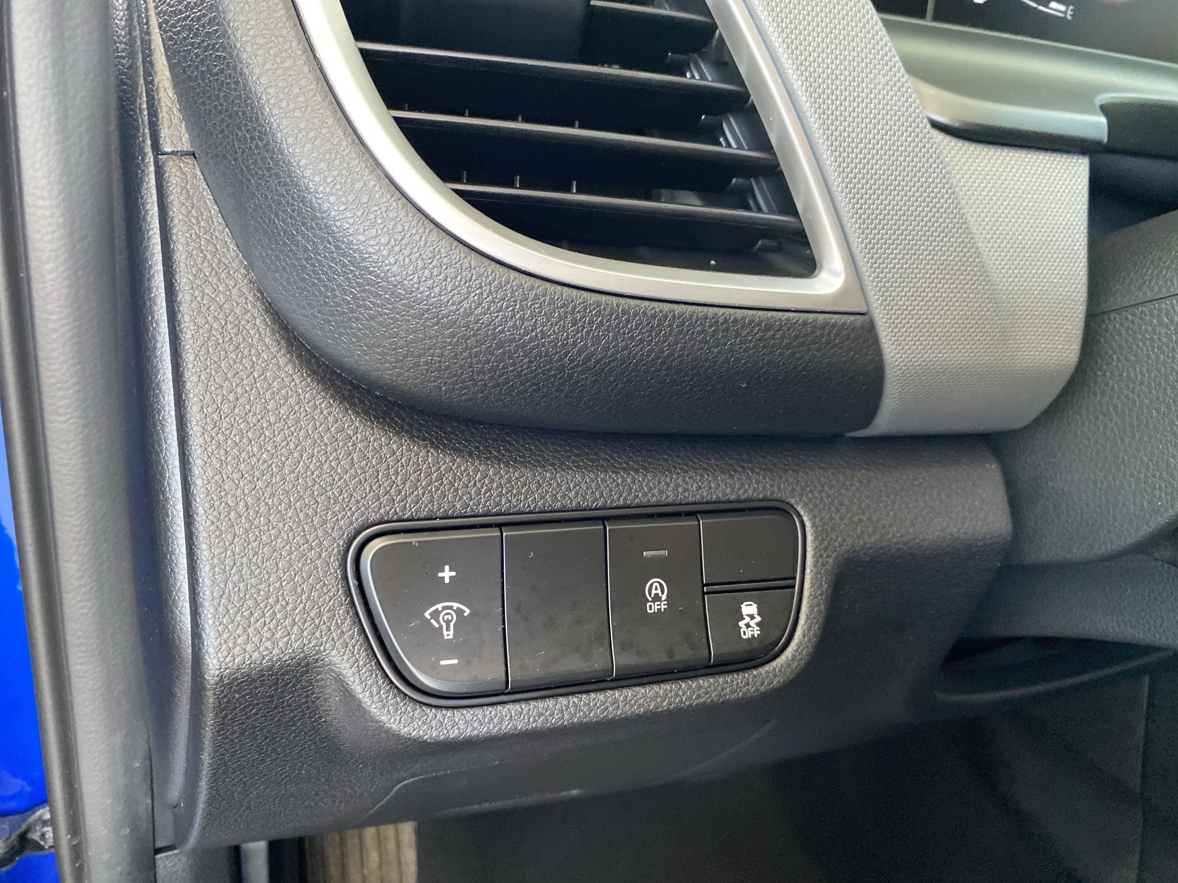 Used 2024 Kia Seltos LX image 10