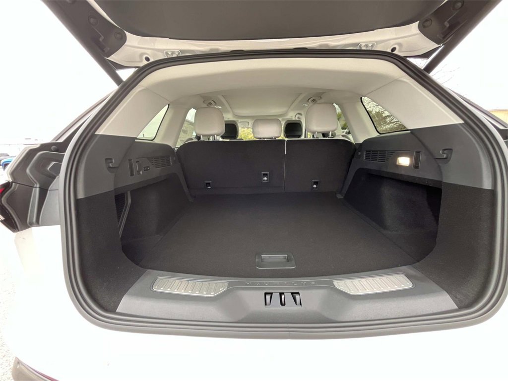 New 2026 Lincoln Nautilus Reserve image 15