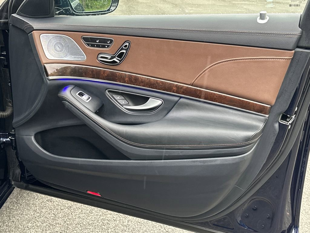 Used 2019 Mercedes-Benz S 560 4MATIC Sedan image 14